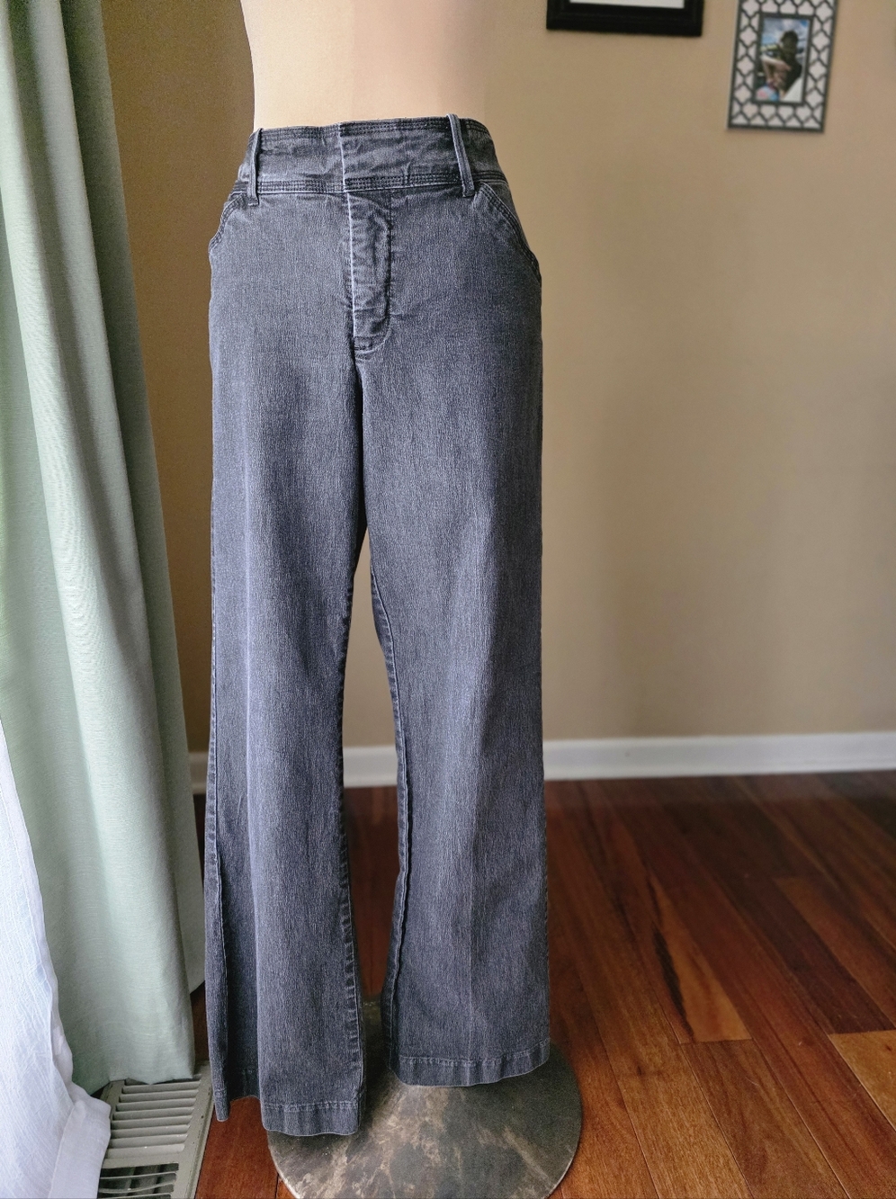 Vintage Lee Wide Leg Jeans | Stone Wash Black | Size 12 - Picture 2 of 6